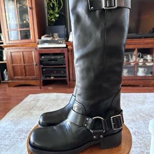 Black Heeled leather Boots